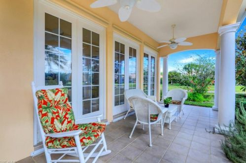 3132 Dominica Way, Naples, FL 34119-1605