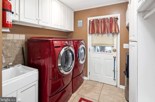 200 Old York Rd, Trenton NJ 08691-2321 exterior