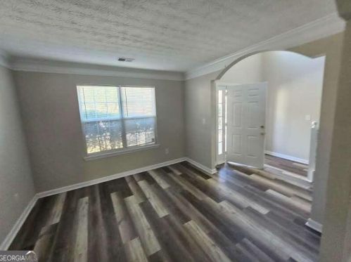 4166 Kensington Cv, Atlanta, GA 30349-2557