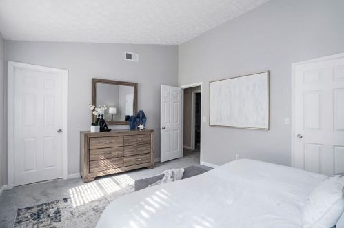 5576 Ln Fleur Trl, Lithonia GA 30038-2843 exterior