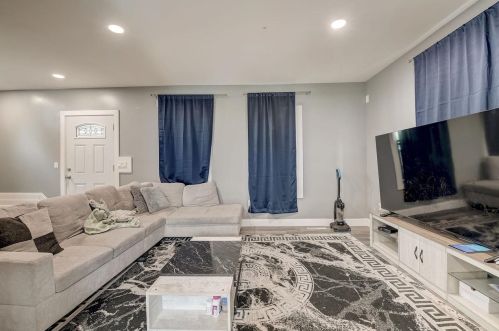 2689 Milwaukee St, Madison WI  53704-5153 exterior