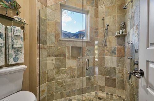 2906 Leonardo Ave, Naples FL exterior