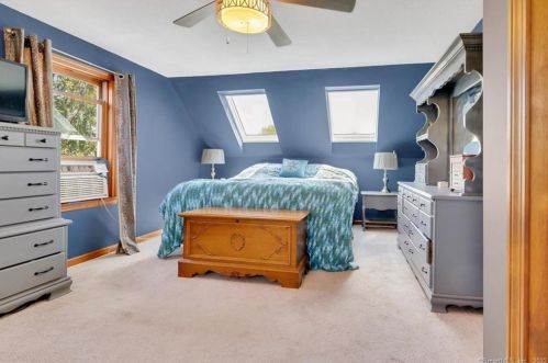 24 Roland St, Enfield CT 06082-5770 exterior