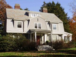 56 Bowdoin St, Newton, MA 02461-1432