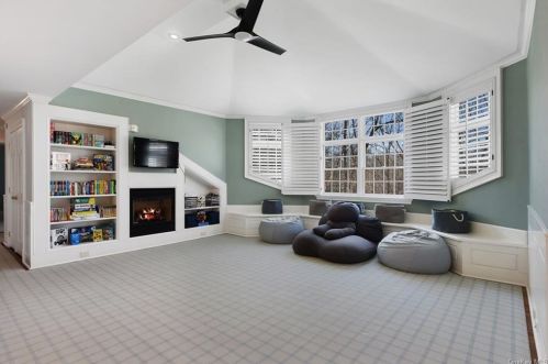 6 Long Pond Rd, Armonk NY 10504-2626 exterior