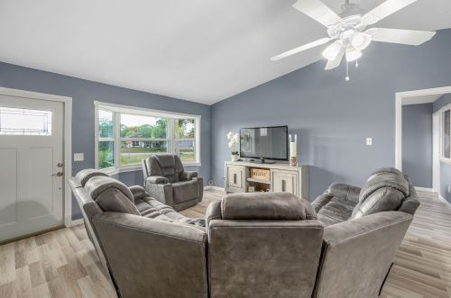 440 Ryder Rd, Fort Pierce FL  34953-6003 exterior