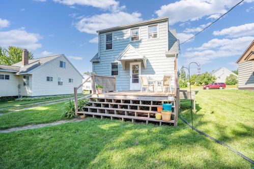 507 Ugstad Rd, Duluth MN 55810-1830 exterior