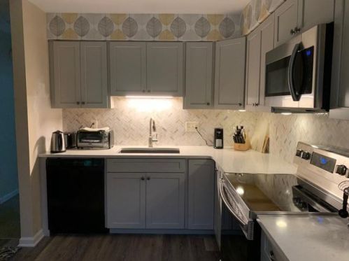 601 Forest Ridge Dr, Pittsburgh PA  15221-4042 exterior