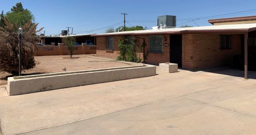 1217 Illinois St, Tucson, AZ 85714-1607