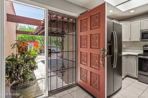 74 Camino Imagen, Tucson, AZ 85748-3231