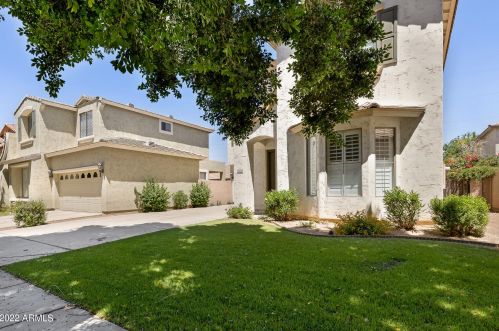 1822 Ellis St, Phoenix, AZ 85042-6857