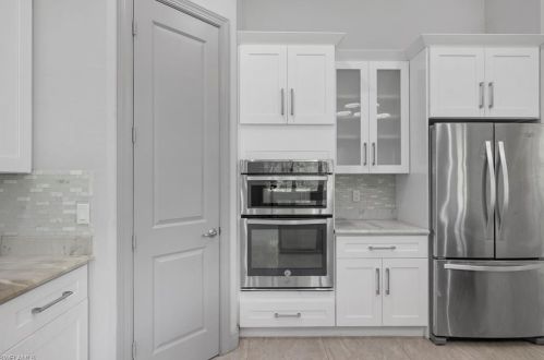 3120 68 St, Naples FL 34105-7225 exterior