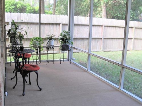 6319 Hedge Maple Ct, Humble TX 77346-1318 exterior