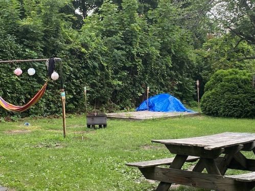 18 Falmouth St, Worcester MA 01607-1313 exterior