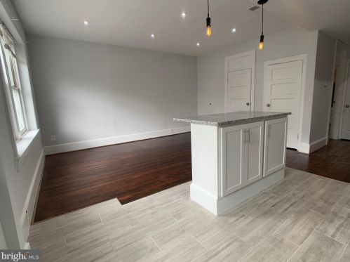 3106 Mount Pleasant St, Washington DC  20010-3071 exterior