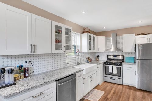 1836 Greenleaf St, Pittsburgh PA  15211-1022 exterior