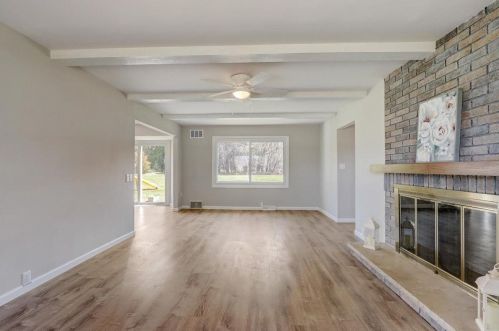 4870 82, Milwaukee WI 53220-4219 exterior