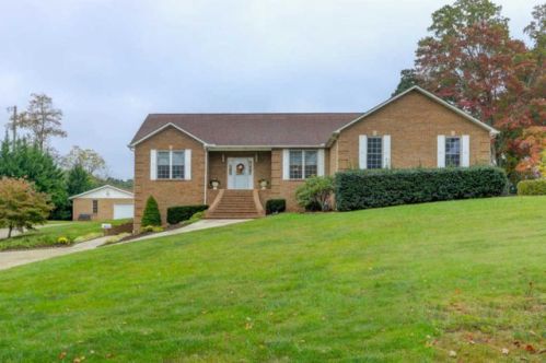 5100 Gray Rd, Knoxville, TN 37938-2511