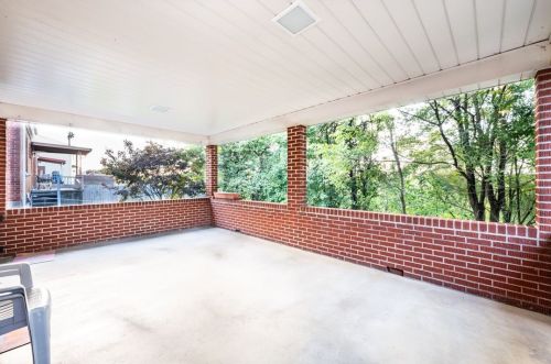 2414 Webster Ave, Pittsburgh PA 15122-3571 exterior