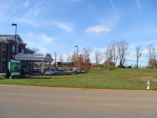 1776 Sharkey Way, Lexington KY  40511-2028 exterior