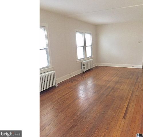 721 Mayflower Ave, Trenton NJ  08648-4401 exterior