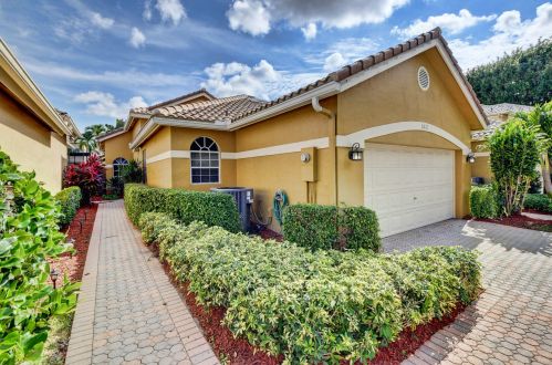 6612 25th Ter, Boca Raton, FL 33496-2018