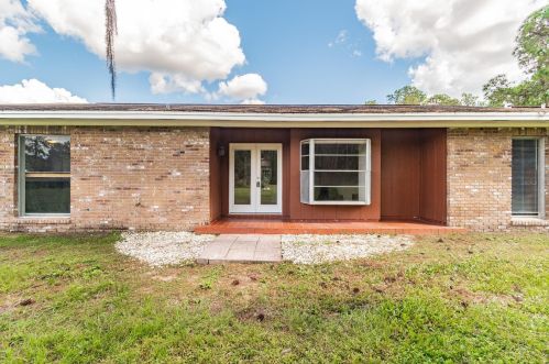 8216 Pleasant Ln, Riverview FL 33569-4733 exterior