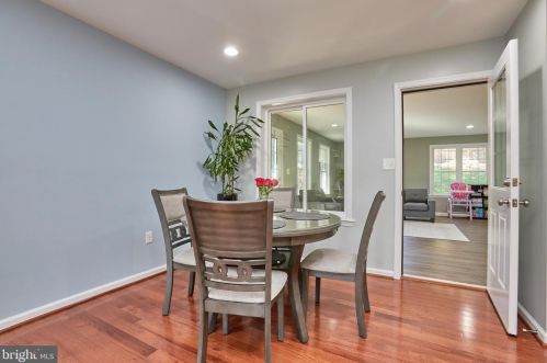 1007 Venice Dr, Silver Spring MD 20904-2065 exterior