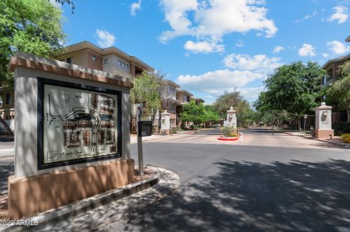 2989 44th St, Phoenix AZ  00000-7203 exterior