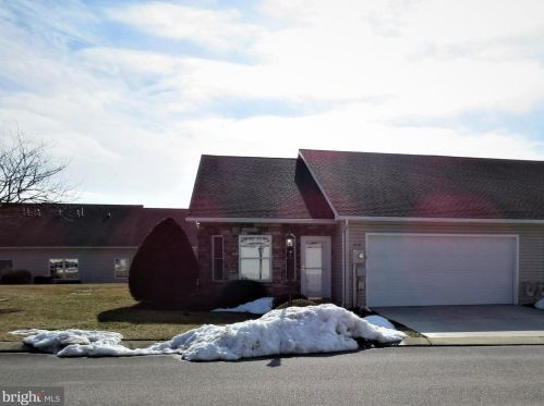 510 Parkview Ln, Hanover, PA 17331-1465