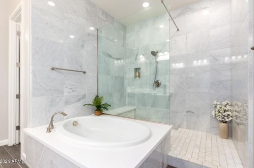 4820 Mingus Dr, Chandler AZ 85249-2052 exterior