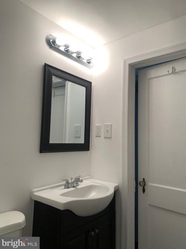 521 Pne St, Manor PA 19036-1011 exterior