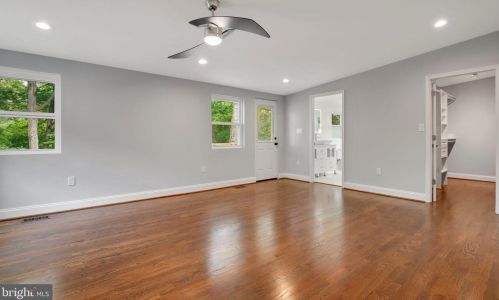 8407 Hartford Ave, Silver Spring MD  20910-5311 exterior