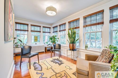 419 Middlesex Ave, Metuchen NJ 08840-1419 exterior