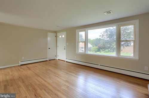 119 Kokomo Ave, Hummelstown PA 17036-1118 exterior