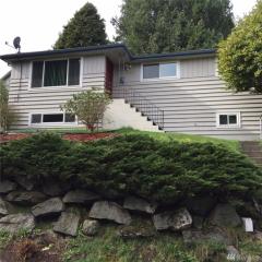 3643 35 Ave, Seattle WA  98126-3212 exterior