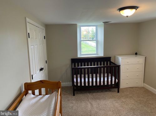 998 Plunkert Rd, Littlestown PA 17340-9643 exterior