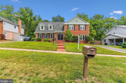 11805 Kemp Mill Rd, Silver Spring, MD 20902-1512