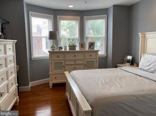 1617 Franklin St, Philadelphia PA 19148-1222 exterior