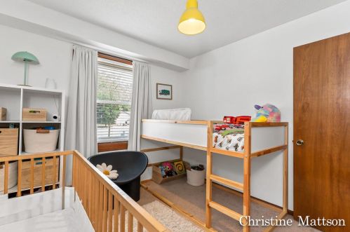 1233 Kreiser Ter, Grand Rapids MI 49506-4082 exterior