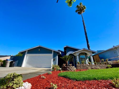 2015 Cranworth Cir, San Jose, CA 95121-1423