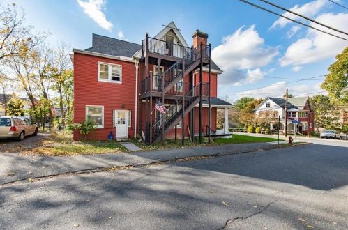 103 Church St, Slatington PA 18080-1825 exterior