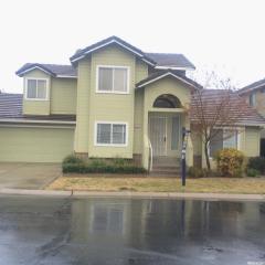 1421 Alex Cir, Turlock, CA 95382-8917