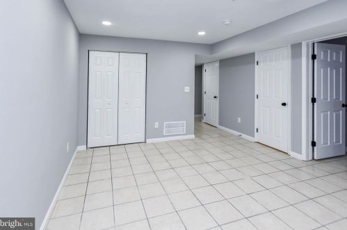 5220 Astor Pl, Washington DC  20019-6447 exterior