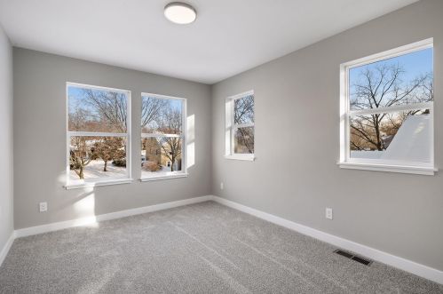 573 Eustis St, Saint Paul MN 55108-1525 exterior