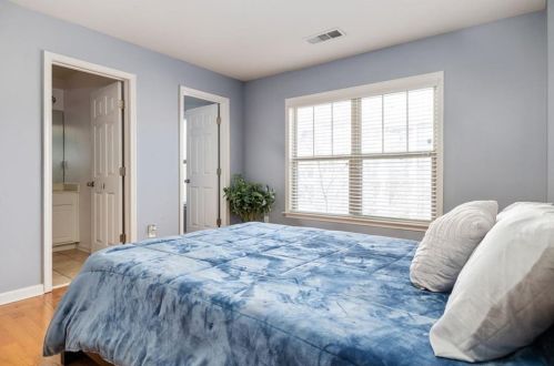 813 Charles Bank Ave, Atlanta GA 30312-3665 exterior