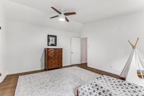 7105 Brandon Mill Rd, Atlanta GA  30328-1922 exterior