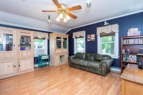 20 Sylvan St, Danvers MA 01923-2754 exterior