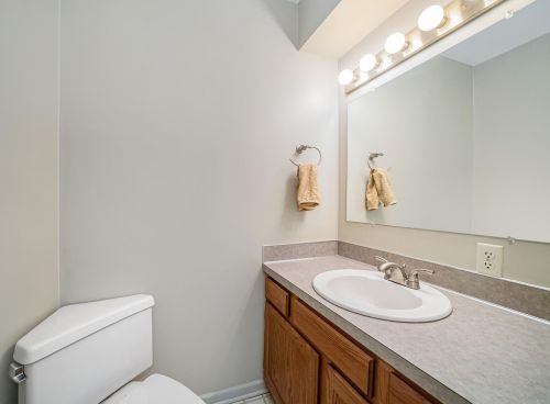 2657 Leffingwell Ave, Grand Rapids MI 49525-3967 exterior