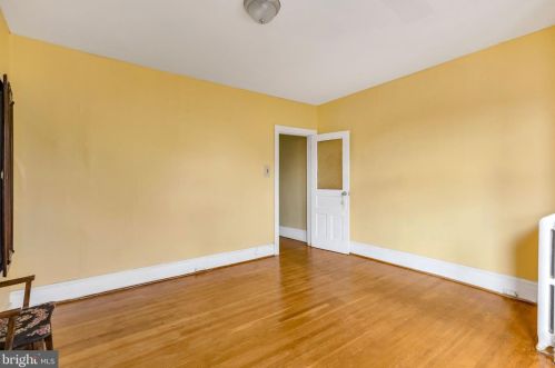 2230 69 St, Philadelphia PA 19142-1828 exterior